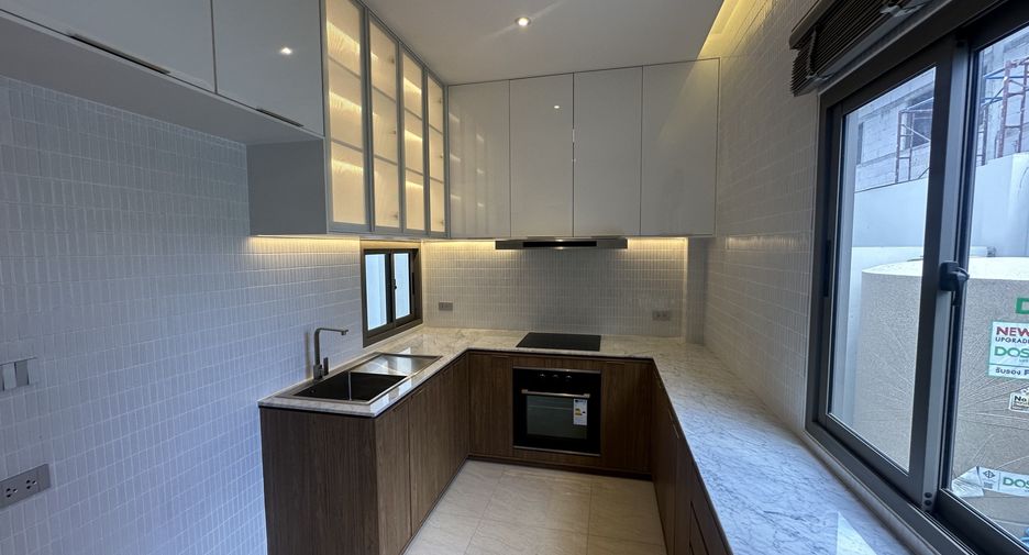 For rent 3 bedrooms house in Bang Lamung, Chonburi