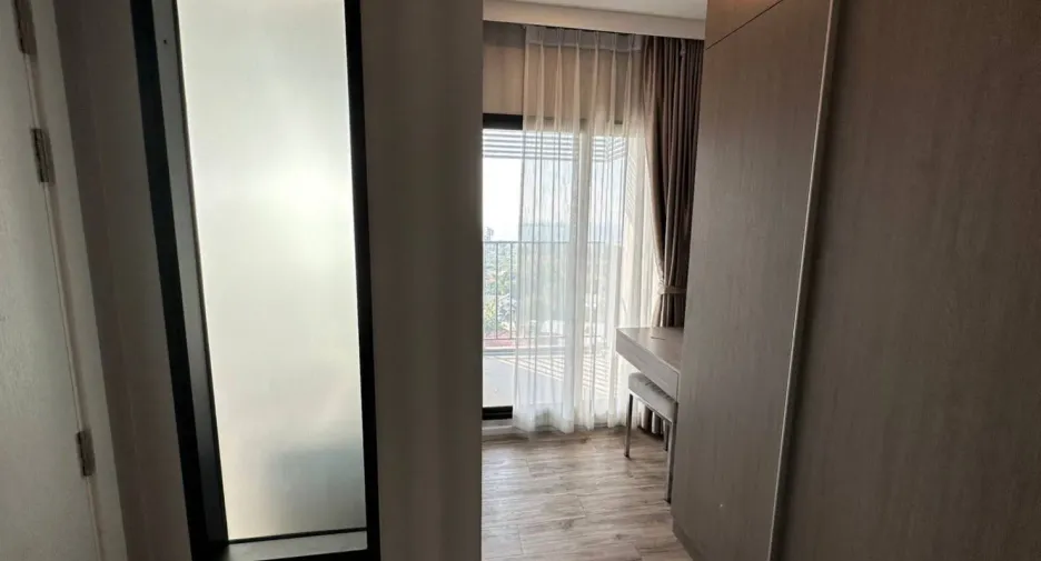 For sale and for rent 2 bedrooms condo in Si Racha, Chonburi