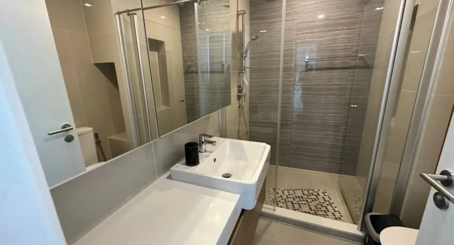 For sale and for rent 2 bedrooms condo in Si Racha, Chonburi