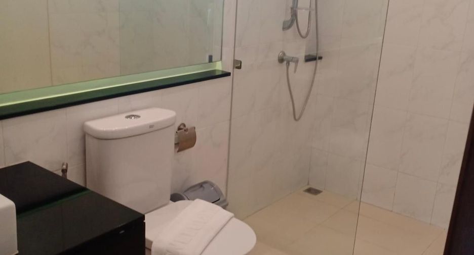 For rent 2 bedrooms villa in Mueang Phuket, Phuket
