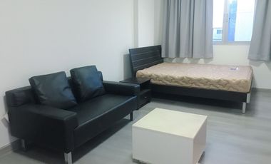 À vendre studio condo à Bang Khen, Bangkok