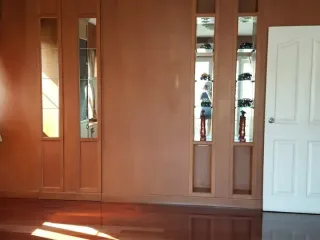 Haus zum Kauf mit 3 Zimmer in Thung Khru, Bangkok
