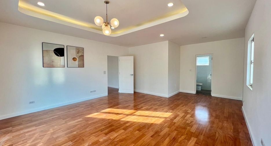 For sale 4 bedrooms house in Bang Yai, Nonthaburi
