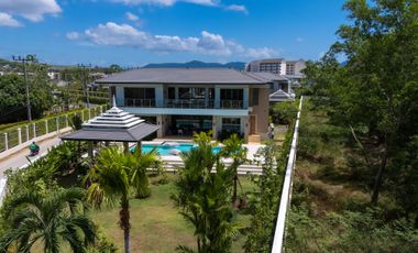 For rent 5 bedrooms villa in Thalang, Phuket