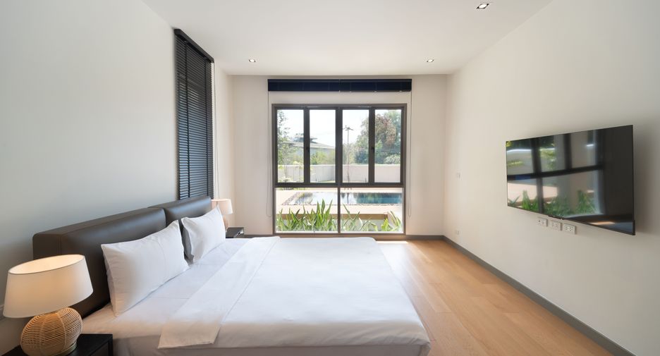 For rent 5 bedrooms villa in Thalang, Phuket