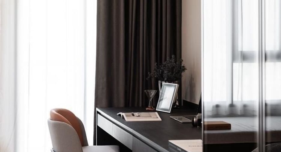 For rent studio condo in Pathum Wan, Bangkok