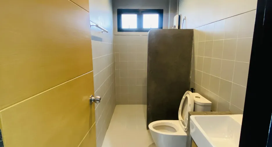 For rent 2 bedrooms townhouse in Thalang, Phuket