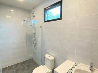 Продажа 3 спальни таунхаус в Банг Капи, Бангкок
