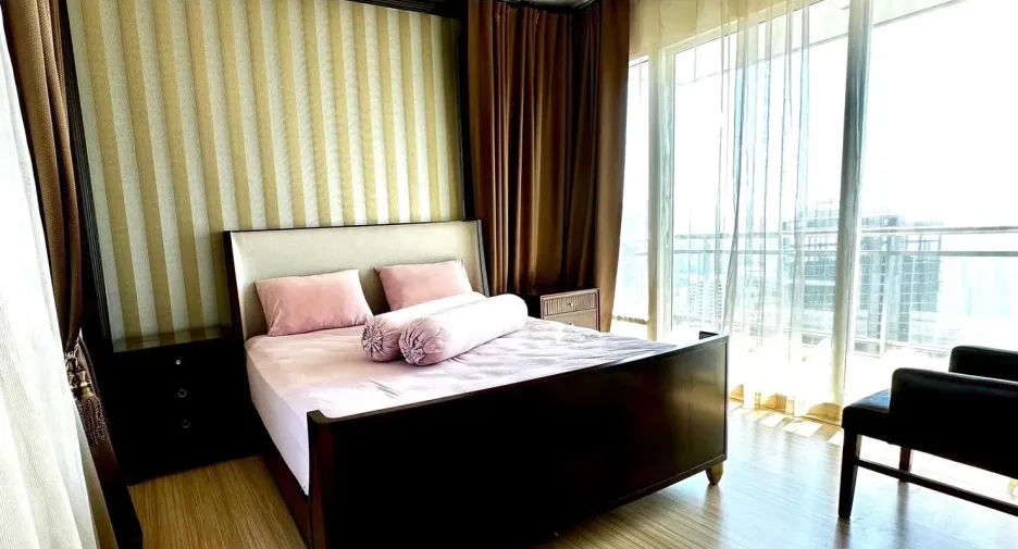 À louer 2 chambres condo à Bang Lamung, Chonburi