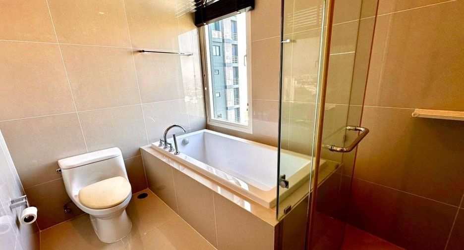 For rent 2 ベッドルーム condo in Bang Lamung, Chonburi