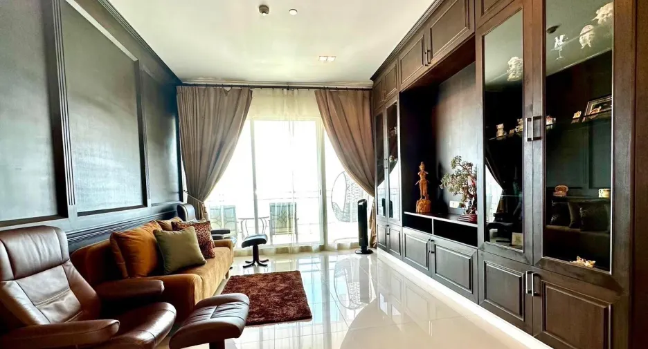 À louer 2 chambres condo à Bang Lamung, Chonburi