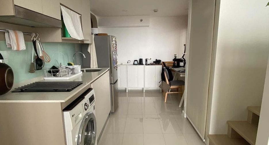 For sale and for rent 2 bedrooms condo in Sathon, Bangkok