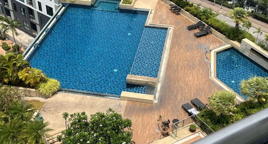 Condo en alquiler de 2 habitaciones en Bang Lamung, Chonburi
