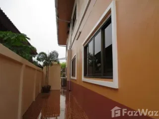 For sale 5 bedrooms house in Mae Sot, Tak