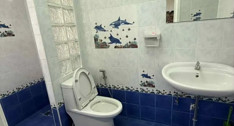Haus zur Miete mit 2 Zimmer in Bang Lamung, Chonburi