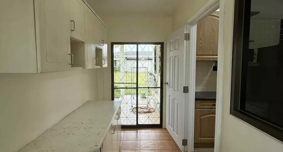 Haus zur Miete mit 2 Zimmer in Bang Lamung, Chonburi