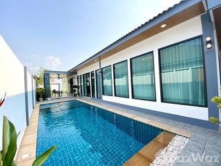 Villa en alquiler de 6 habitaciones en Bang Lamung, Chonburi