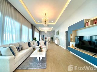 Villa en alquiler de 6 habitaciones en Bang Lamung, Chonburi