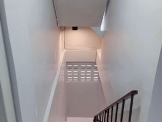 À vendre 2 chambres maison de ville à Phasi Charoen, Bangkok