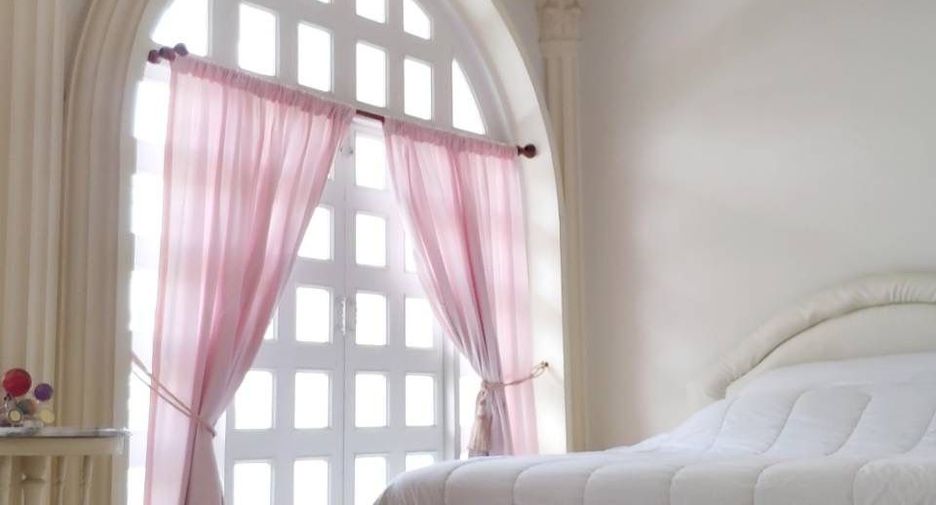 For sale and for rent 4 bedrooms villa in Prawet, Bangkok
