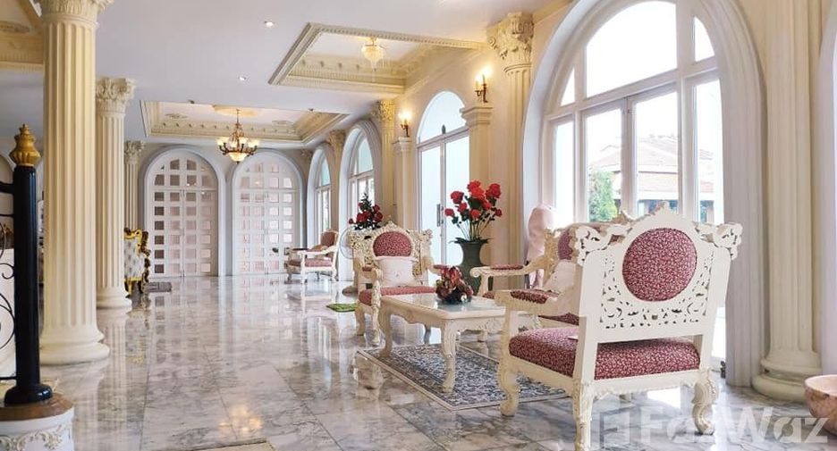 À vendre et à louer 4 chambres villa à Prawet, Bangkok
