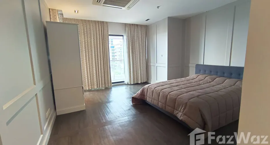 For sale 3 bedrooms condo in Bang Lamung, Chonburi