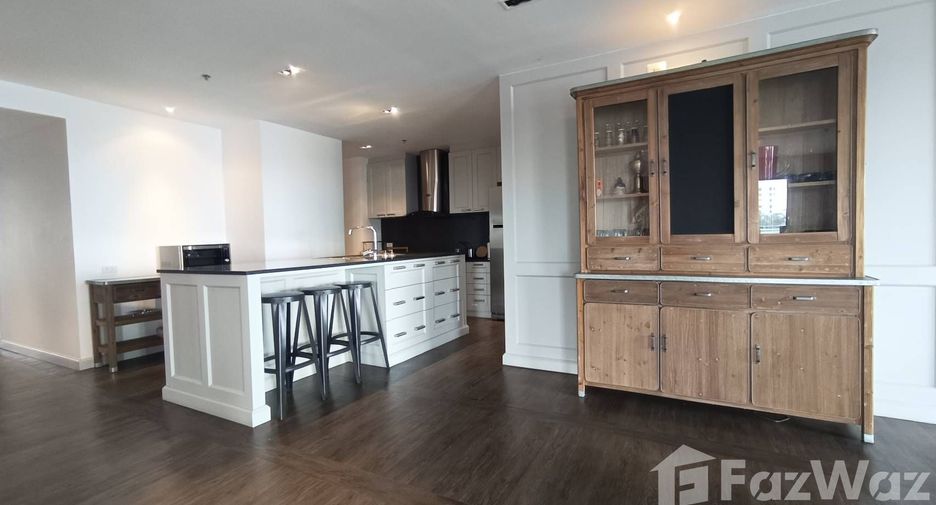 For sale 3 bedrooms condo in Bang Lamung, Chonburi