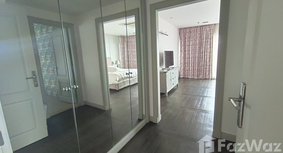 For sale 3 bedrooms condo in Bang Lamung, Chonburi
