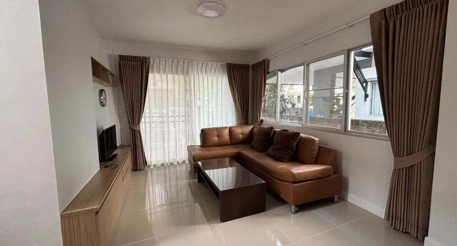 Haus zur Miete mit 3 Zimmer in Mueang Chachoengsao, Chachoengsao