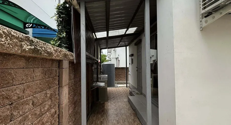 Haus zur Miete mit 3 Zimmer in Mueang Chachoengsao, Chachoengsao