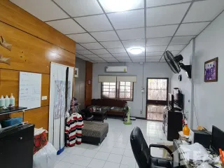 出售 2 卧室 联排别墅 在 Sai Mai, 曼谷