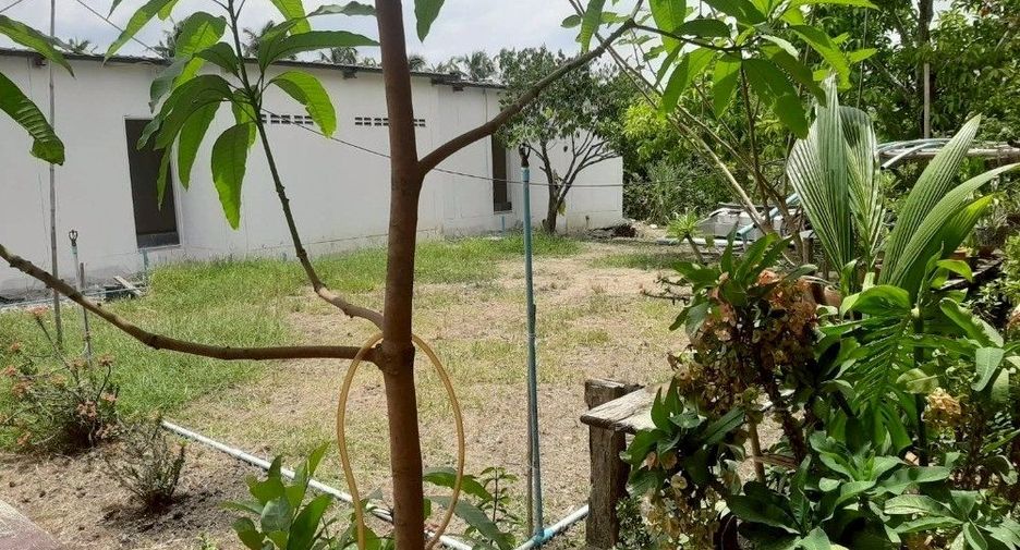 Haus zum Kauf mit 6 Zimmer in Nakhon Chai Si, Nakhon Pathom
