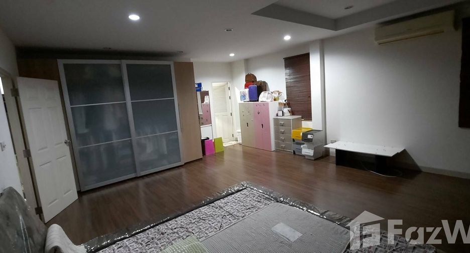 出售 3 卧室 独立屋 在 Mueang Nonthaburi, Nonthaburi
