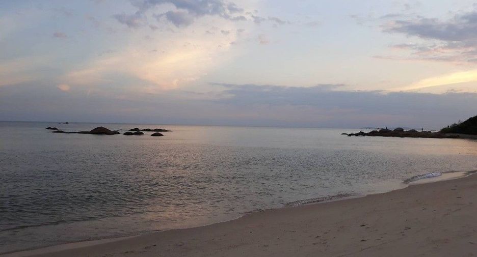 À vendre studio condo à Ban Chang, Rayong