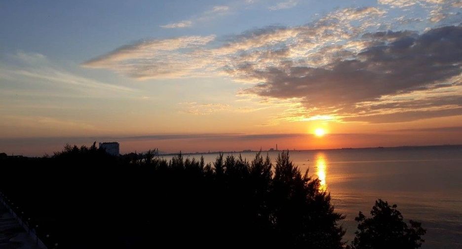 À vendre studio condo à Ban Chang, Rayong