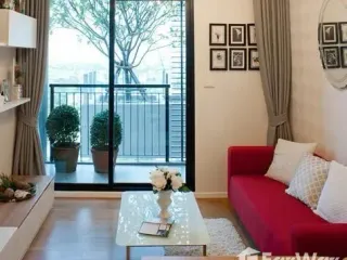 À vendre 1 chambre condo à Suan Luang, Bangkok