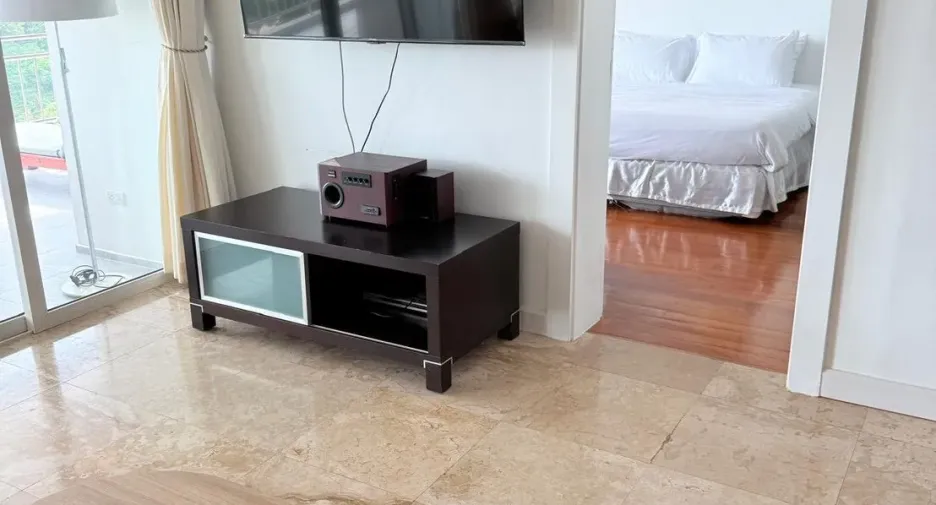 For rent 3 bedrooms condo in Mueang Phuket, Phuket