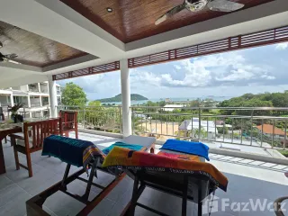 For rent 3 bedrooms condo in Mueang Phuket, Phuket