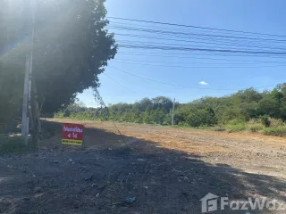 出售 土地 在 Pluak Daeng, Rayong
