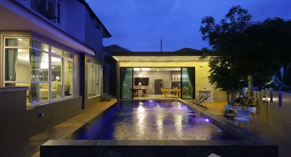 Casa en venta y en alquiler de 5 habitaciones en Bang Lamung, Chonburi