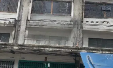 Casa adosada en venta de 3 habitaciones en Bang Bon, Bangkok