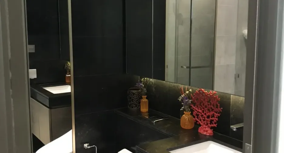 For sale and for rent 1 bed condo in Pathum Wan, Bangkok