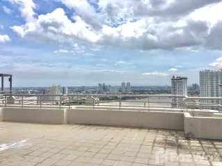 For sale 4 bedrooms condo in Bang Kho Laem, Bangkok