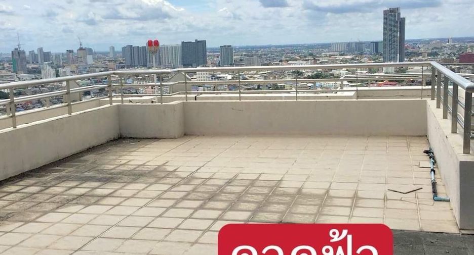 For sale 4 bedrooms condo in Bang Kho Laem, Bangkok