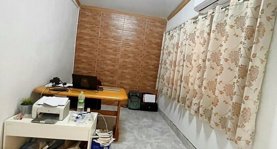 For sale 3 bedrooms house in Chatturat, Chaiyaphum
