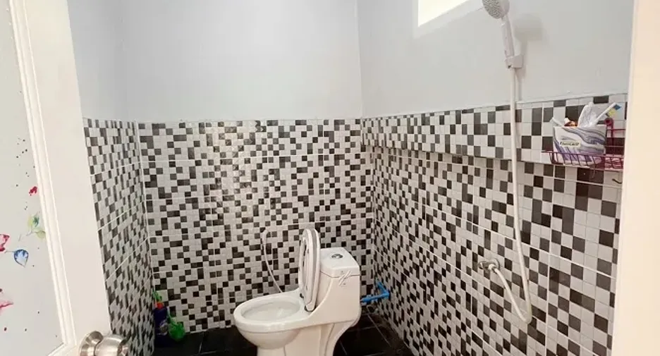 For sale 3 bedrooms house in Chatturat, Chaiyaphum