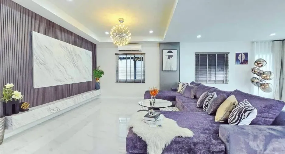 À vendre 4 chambres villa à Bang Lamung, Chonburi