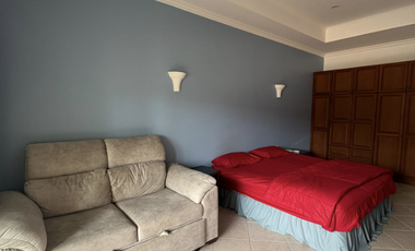 À vendre et à louer studio condo à Bang Lamung, Chonburi