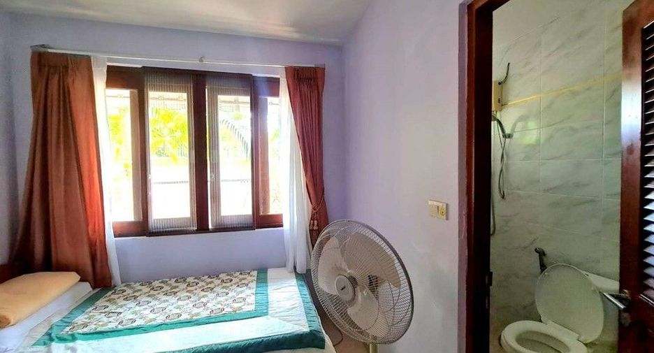 Продажа 4 спальни вилла в Банг Ламунг, Чонбури