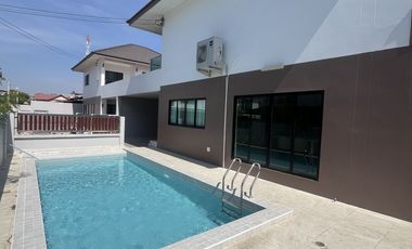 出租 5 卧室 别墅 在 Bang Lamung, Chon Buri